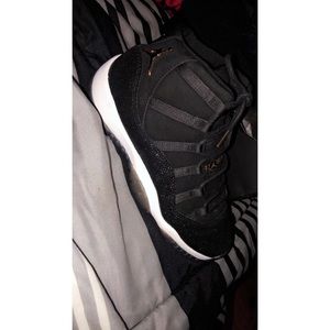 Jordan 11 Retro Black stingray